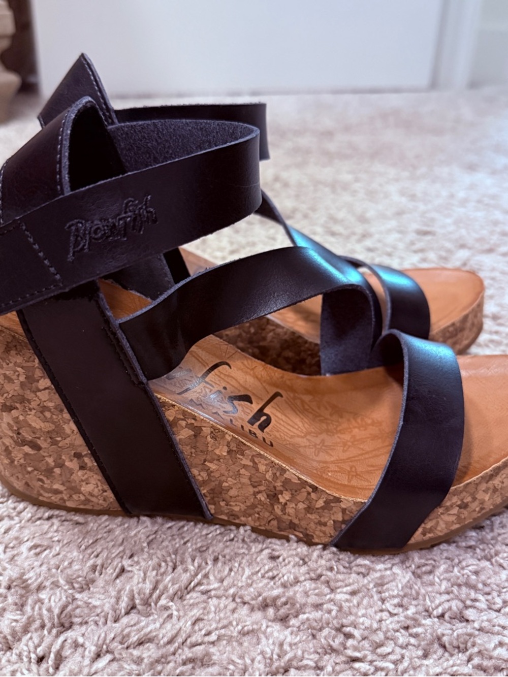 NEW Blowfish Cork Wedge Women's Sz 9 - Picture 2 of 8